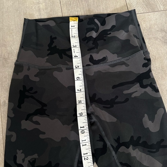 Zyia Active Leggings size 0 camo - Picture 8 of 9